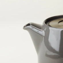 Load image into Gallery viewer, Stump Teapot with Stainless Steel Lid &amp; Infuser
